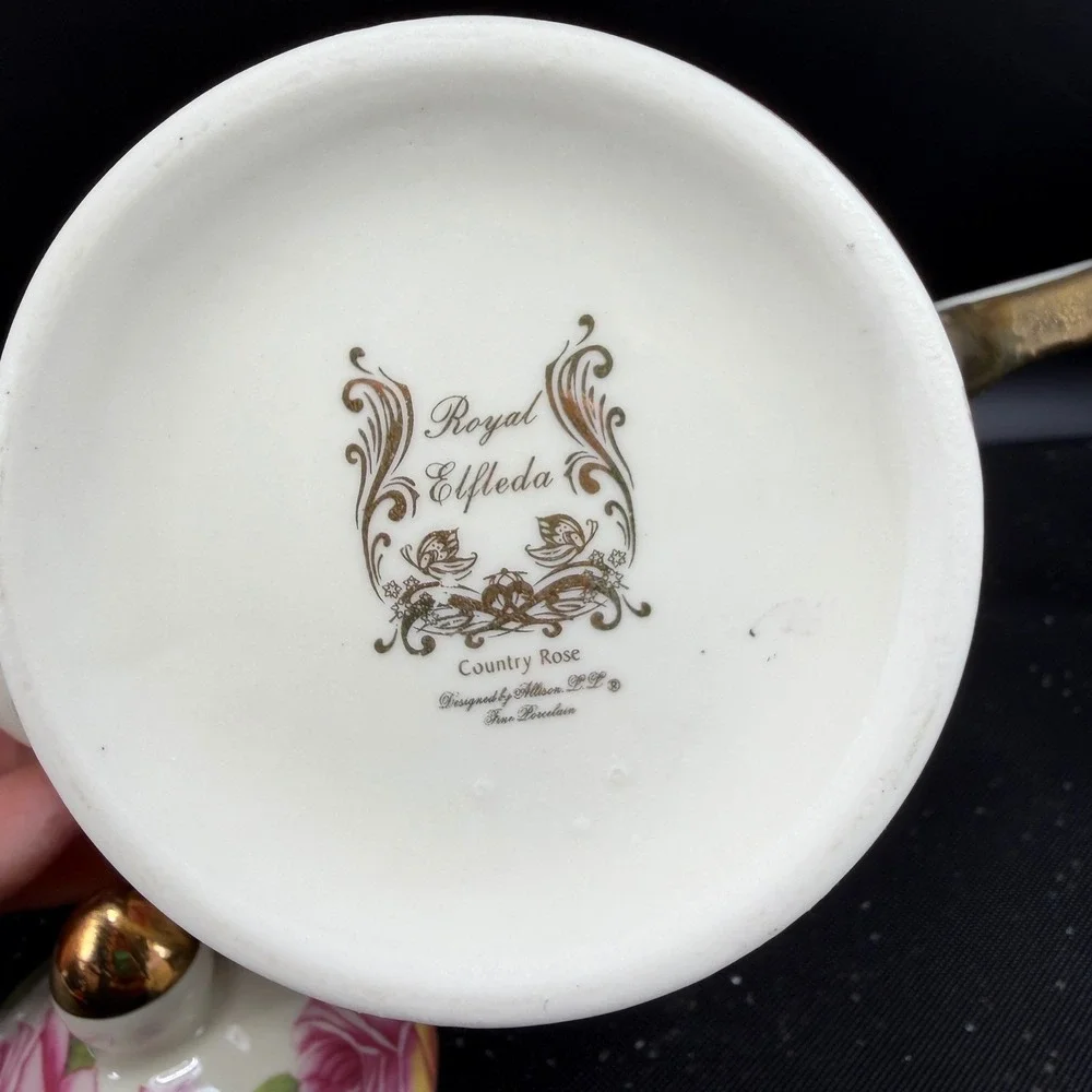 Royal Elfleda Country Rose Teapot Allison LL Fine Porcelain Floral Gold Trim 9in